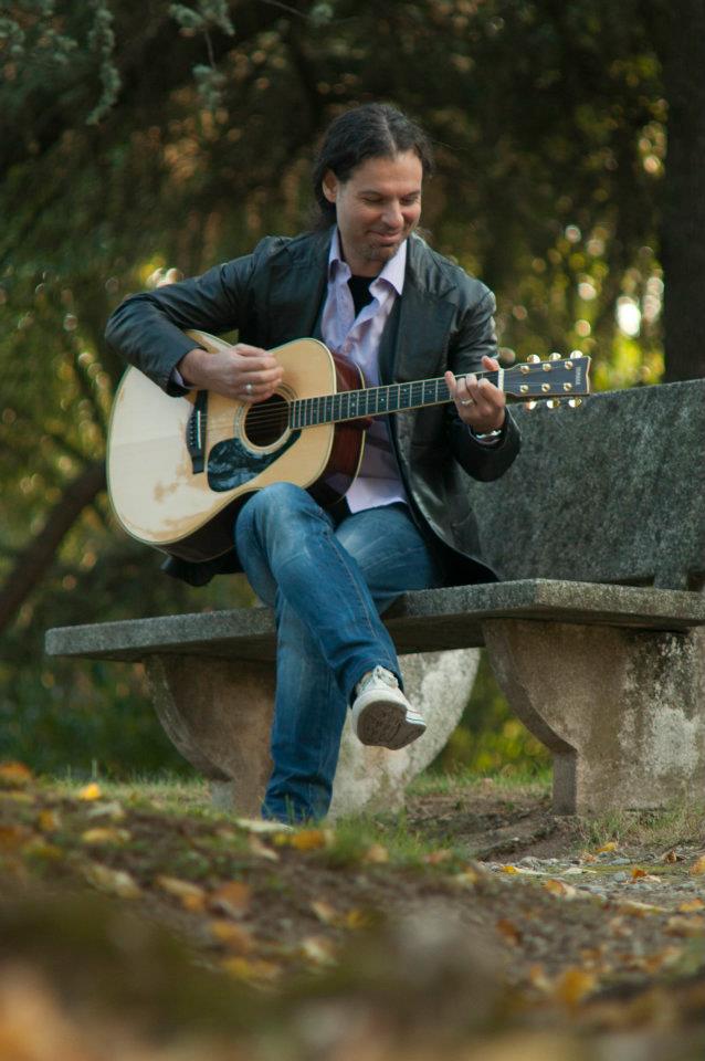 Chitarra lezioni Lorenzo Sacco Lezioni di chitarra Verdello (BG)